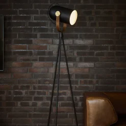 Le Klint 362 Carronade II golvlampa svart/rökt ek/mässing