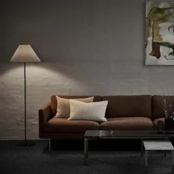 Le Klint 334H golvlampa svart/white paper