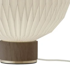 Le Klint 375 medium bordslampa papperskärm/rökt ek