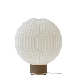 Le Klint 375 medium bordslampa papperskärm/rökt ek