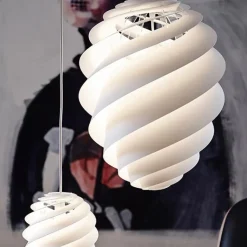 Le Klint 1312 Swirl 2 small taklampa vit