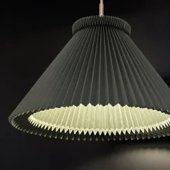 Le Klint 1-30 taklampa mässing/moss green