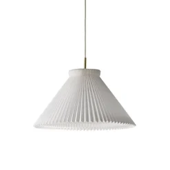 Le Klint 1-30 taklampa mässing/white paper