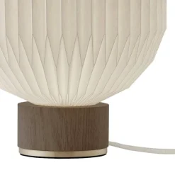 Le Klint 375 XS bordslampa papperskärm/rökt ek