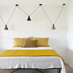 Les Acrobates de gras N°323 L taklampa round koppar