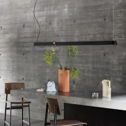Linear 169,2cm taklampa grå