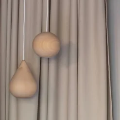 Liuku ball taklampa natur