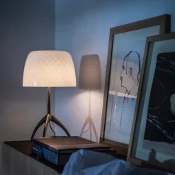 Lumiere 30th grande bordslampa med dimmer champagne/pastilles
