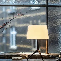 Lumiere XXS bordslampa svart krom/vit