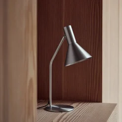 Lyss bordslampa brushed aluminium