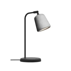 Material bordslampa ljusgrå betong/svart