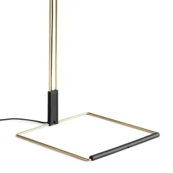 Matin 380 bordslampa peach/brass