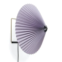 Matin 380 vägglampa lavender/brass