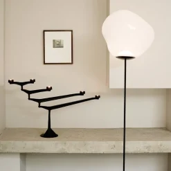 Melt Cone Slim golvlampa opal