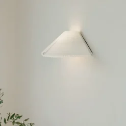 Nebra vägglampa vit