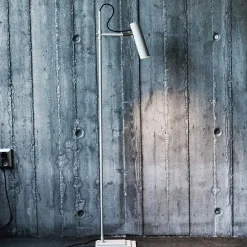 Nomad golvlampa Silk grå