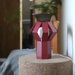 Octa bordslampa röd