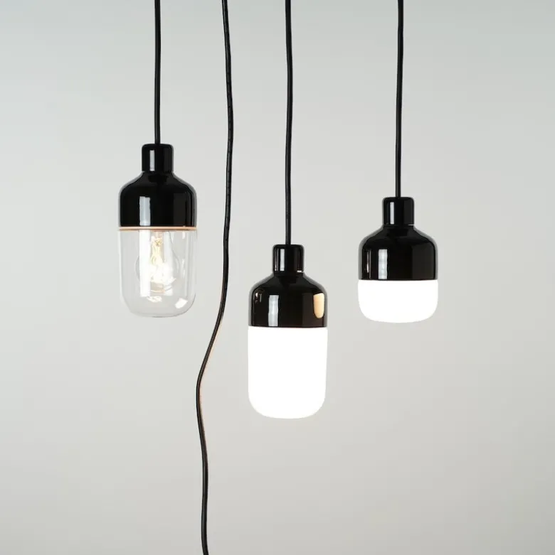Ohm 100/215 outdoor taklampa IP44 E27 svart/matt opal