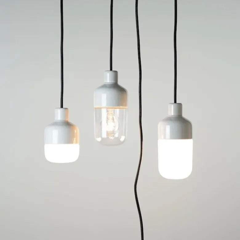 Ohm 100/215 outdoor taklampa IP44 E27 vitt/matt opal