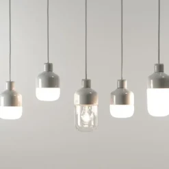 Ohm 100/215 taklampa IP44 E27 vit/matt opal