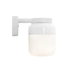 Ohm 140/205 vägglampa IP44 E27 vit/matt opal