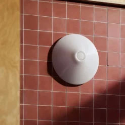 Ono 350 flush mount tak/vägglampa white opal acrylic