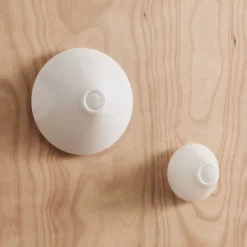 Ono 200 flush mount tak/vägglampa white opal acrylic