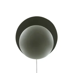 Orbit vägglampa mossgrön