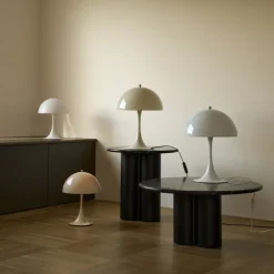 Panthella 320 Bordslampa opal beige