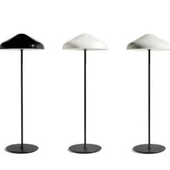 Pao steel golvlampa soft black