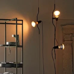 Parentesi no dimmer taklampa svart