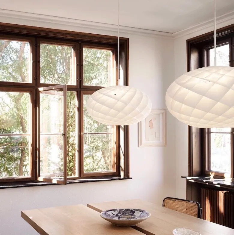 Patera oval Taklampa white