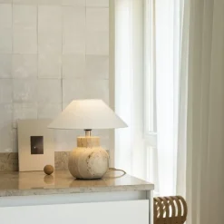 Pella bordslampa travertine