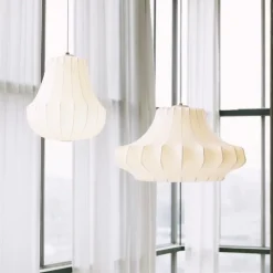 Phantom taklampa medium