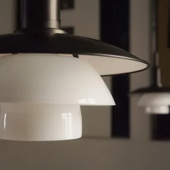 PH 3/3 Taklampa Aged brass/opal glass