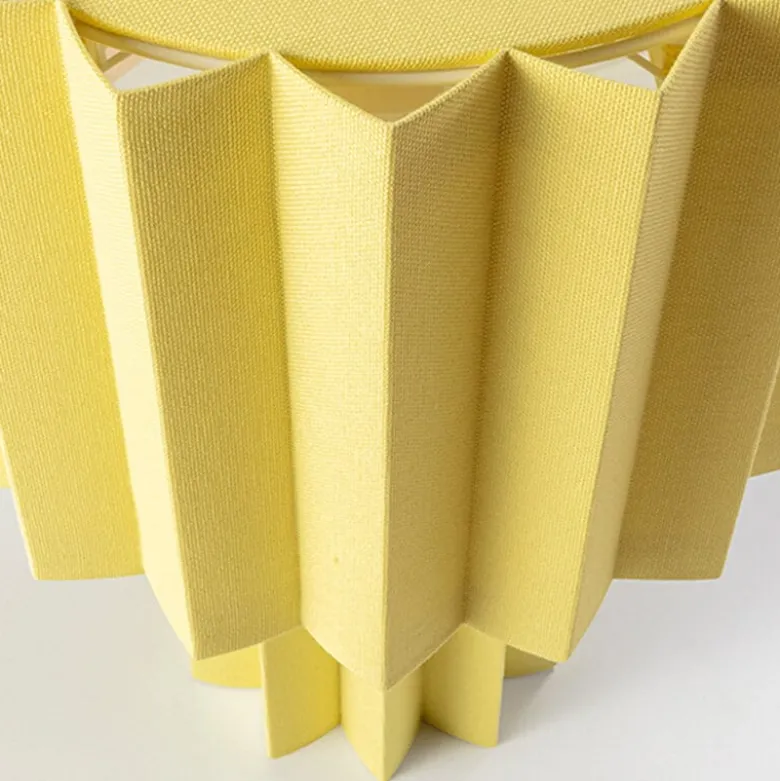 Plissé bordslampa gul textil