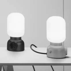 Plug lamp bordslampa svart