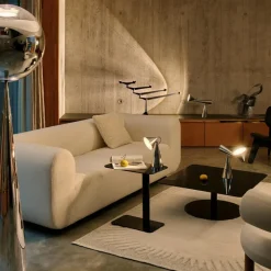 Pose portabel bordslampa silver