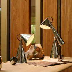 Pose Task bordslampa silver