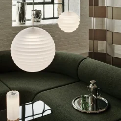 Press bordslampa frostad