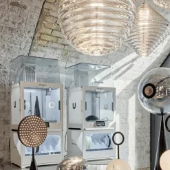 Press Sphere taklampa klar