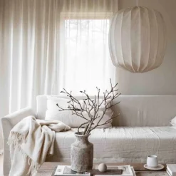 Prisma 45 linen taklampa Natur
