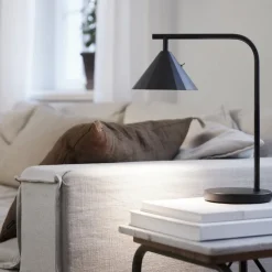 Rain bordslampa svart