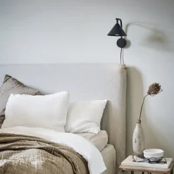 Rain vägglampa svart