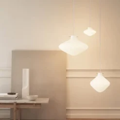 Repose 260 taklampa svart