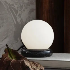 Rest bordslampa svart marmor