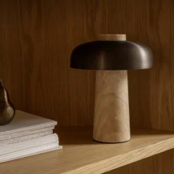 Reverse portabel bordslampa Sand Travertine/bronzed aluminium