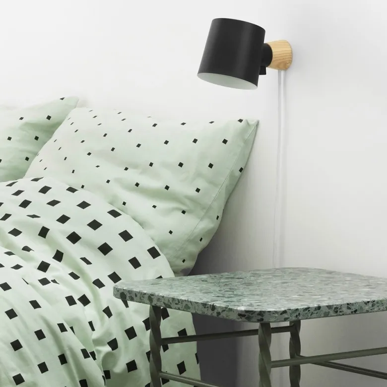 Rise Vägglampa grå
