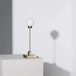 Snowball portabel bordslampa mässing