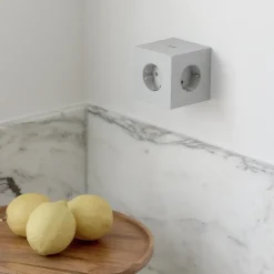 Square 2 grenuttag 30W Dual USB-C Gotland Gray
